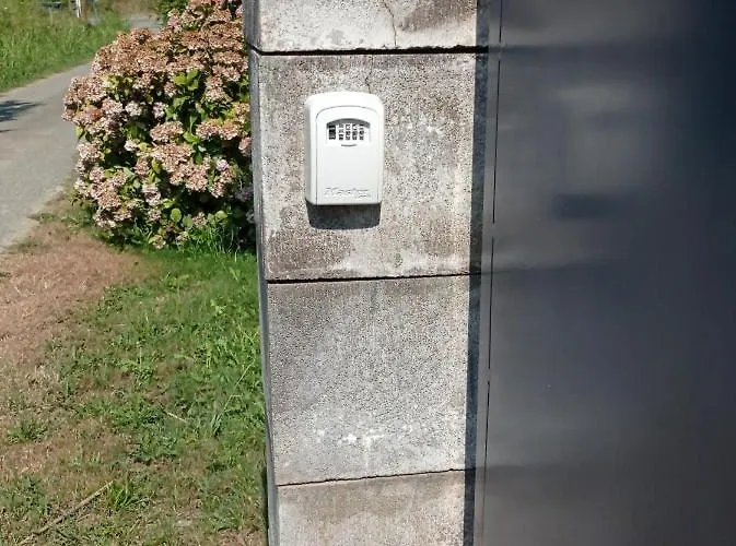 לינה וארוחת בוקר Michel Et Florence